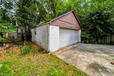 10929 Tacoma Avenue Cleveland OH 44108