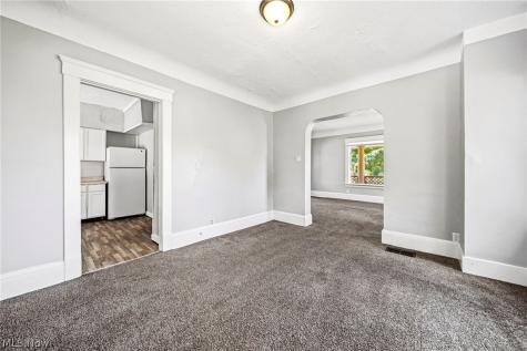 10929 Tacoma Avenue Cleveland OH 44108
