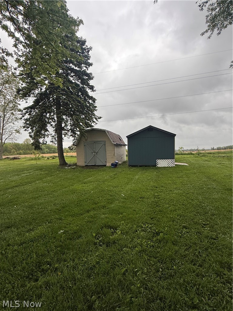 7660 Lakefield Street Louisville OH 44641