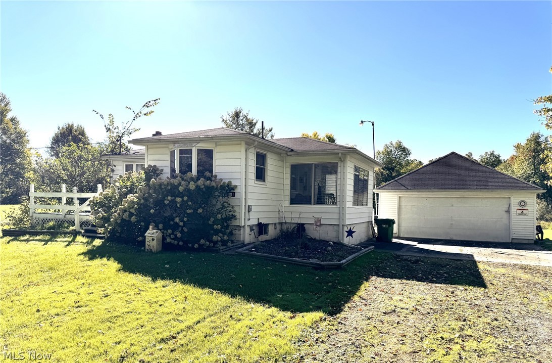 4111 Herr Fieldhouse Road Southington OH 44470