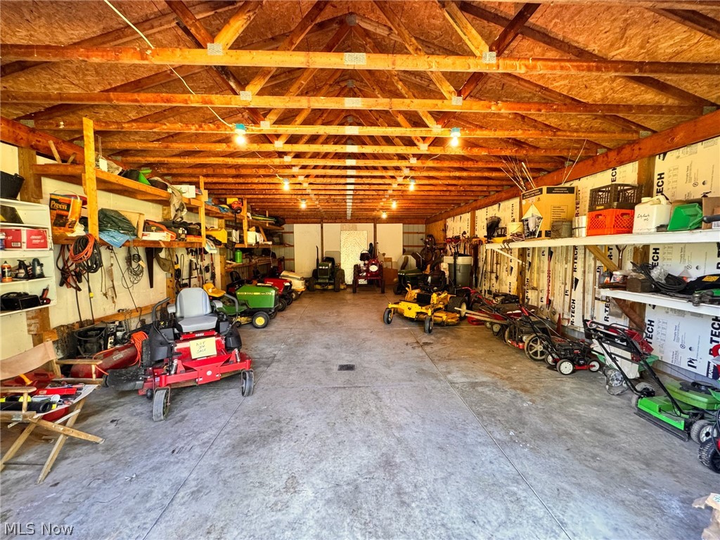 4111 Herr Fieldhouse Road Southington OH 44470