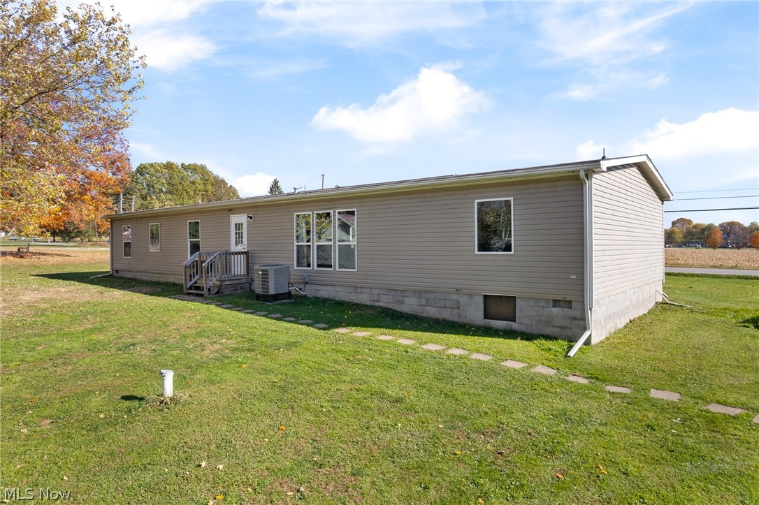 5888 Akron Road Smithville OH 44677