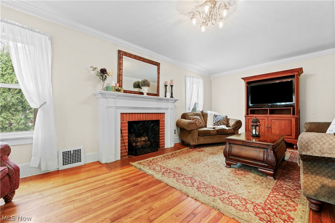 170 E Beech Street NE Alliance OH 44601