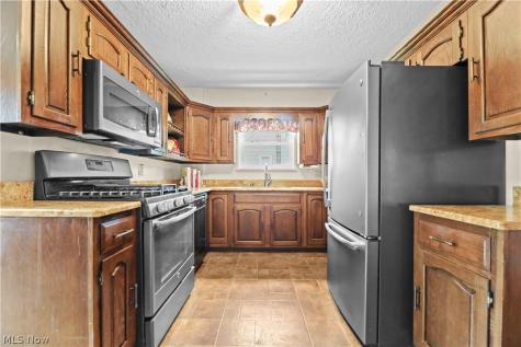 170 E Beech Street NE Alliance OH 44601