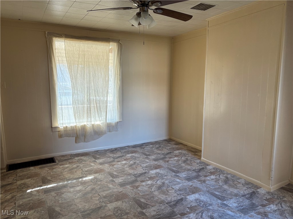 1013 Saint George East Liverpool OH 43920