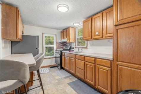 43 Madison Road Mansfield OH 44905