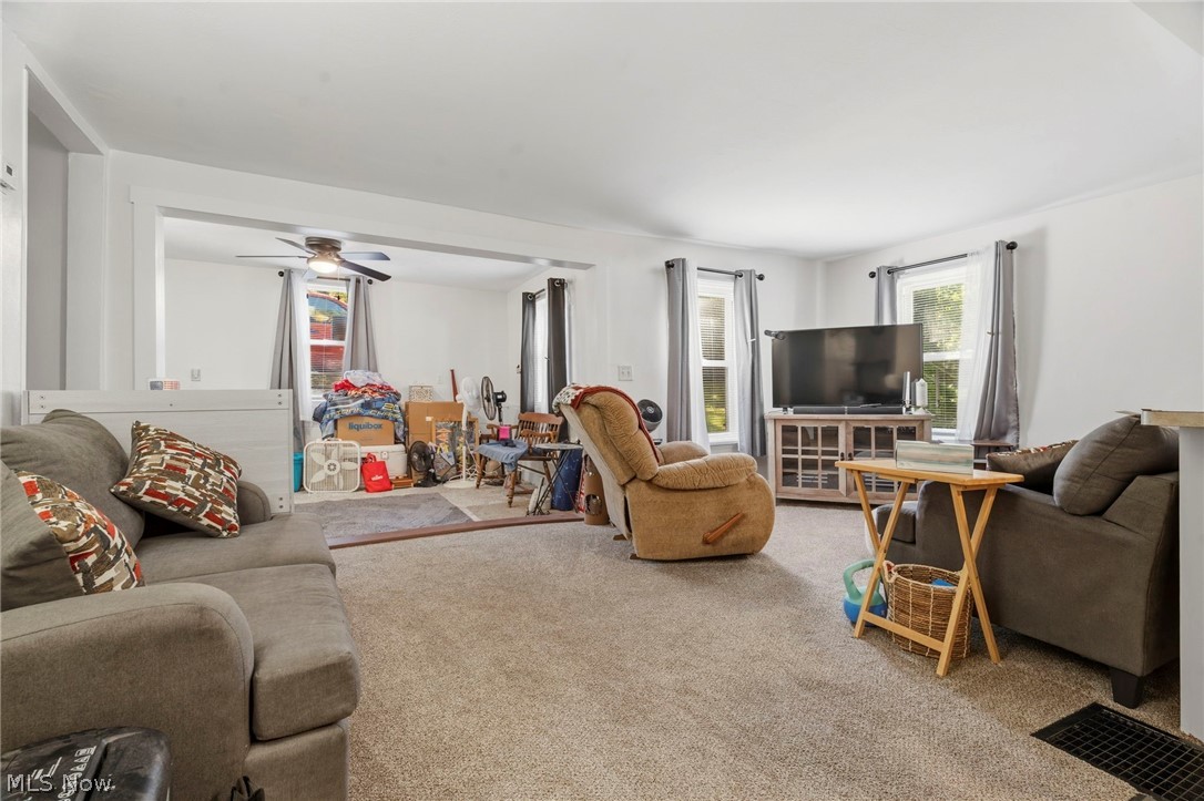 43 Madison Road Mansfield OH 44905