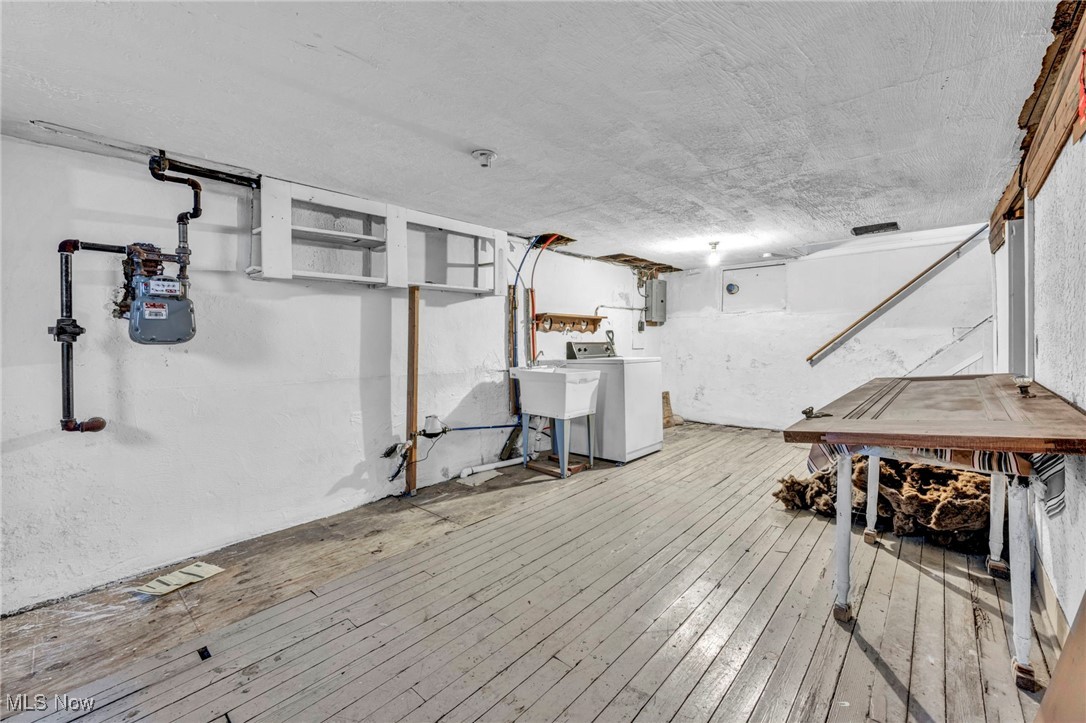 36 W Wilbeth Road Akron OH 44301