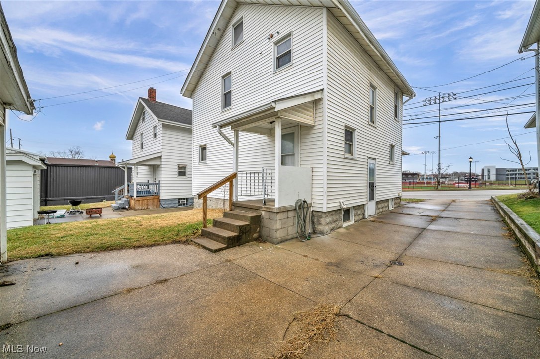 36 W Wilbeth Road Akron OH 44301