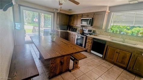 3607 11th Street SW Canton OH 44710