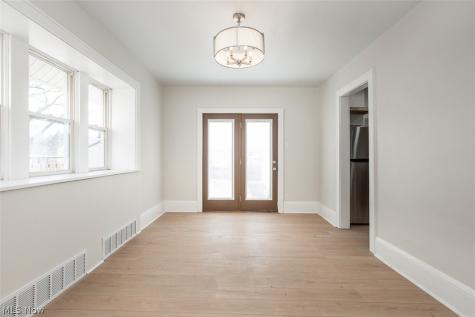 92 E Ido Avenue Akron OH 44301