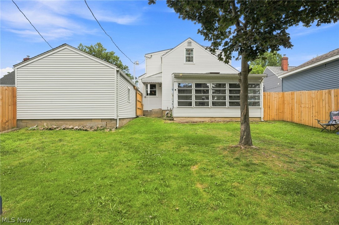 1632 Rockford Street Akron OH 44301