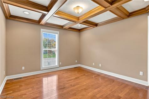 10219 N Red Oak Drive North Royalton OH 44133