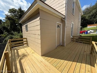 946 Bank Street East Liverpool OH 43920