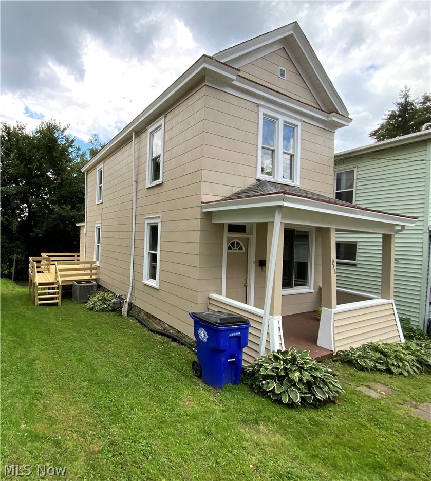 946 Bank Street East Liverpool OH 43920