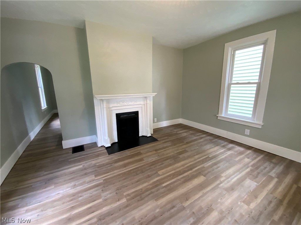 946 Bank Street East Liverpool OH 43920