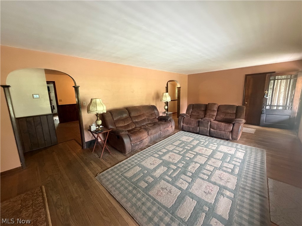 16213 Park Way East Liverpool OH 43920