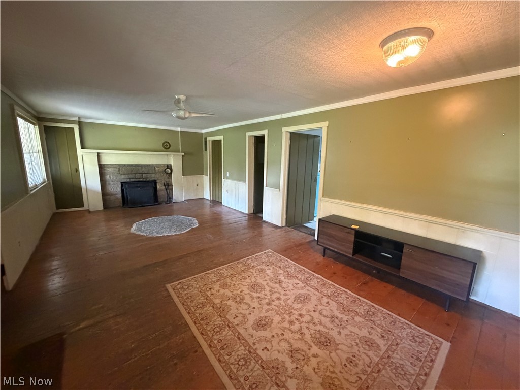 16213 Park Way East Liverpool OH 43920