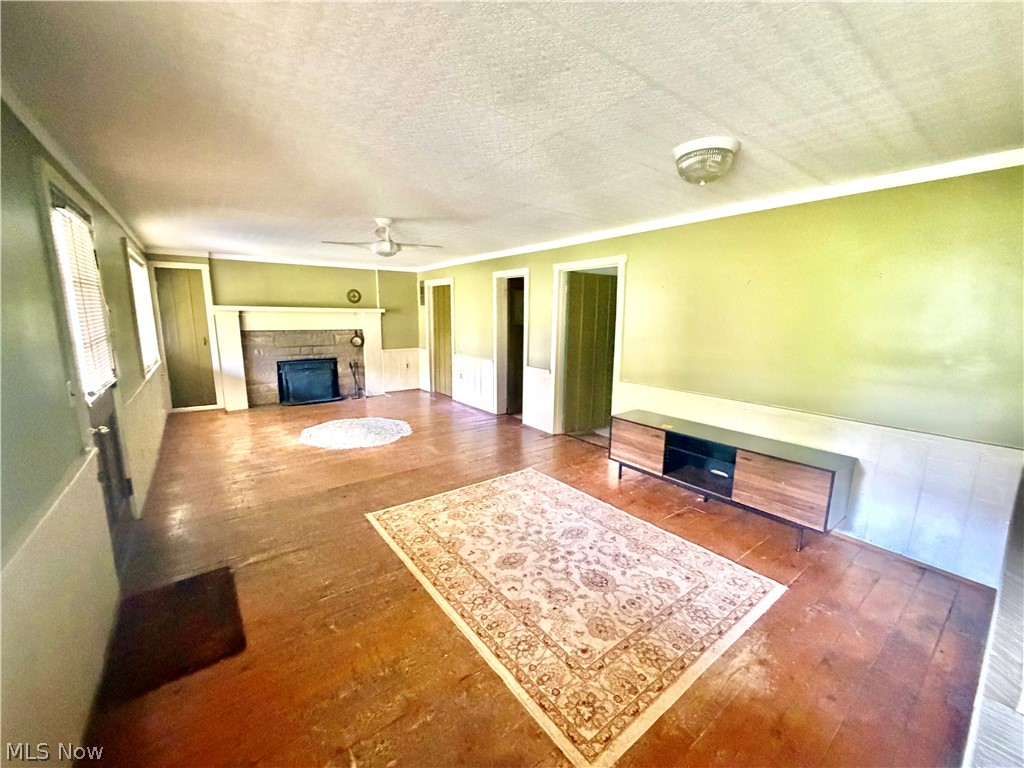 16213 Park Way East Liverpool OH 43920