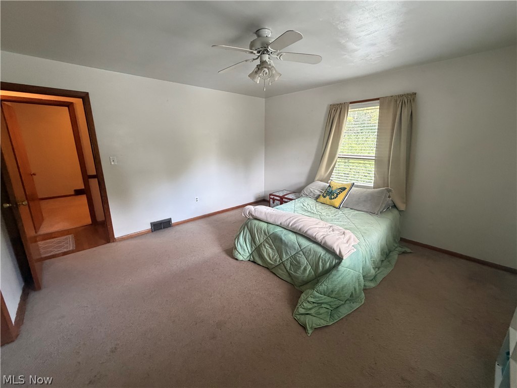 16213 Park Way East Liverpool OH 43920