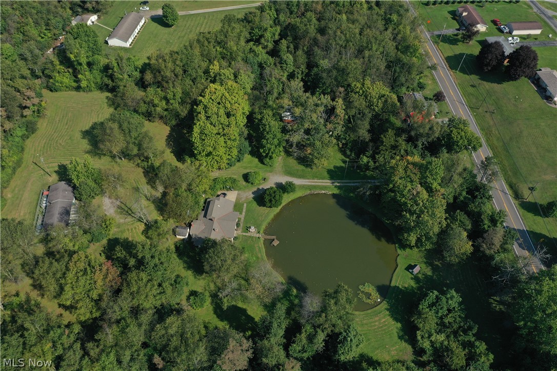 16213 Park Way East Liverpool OH 43920