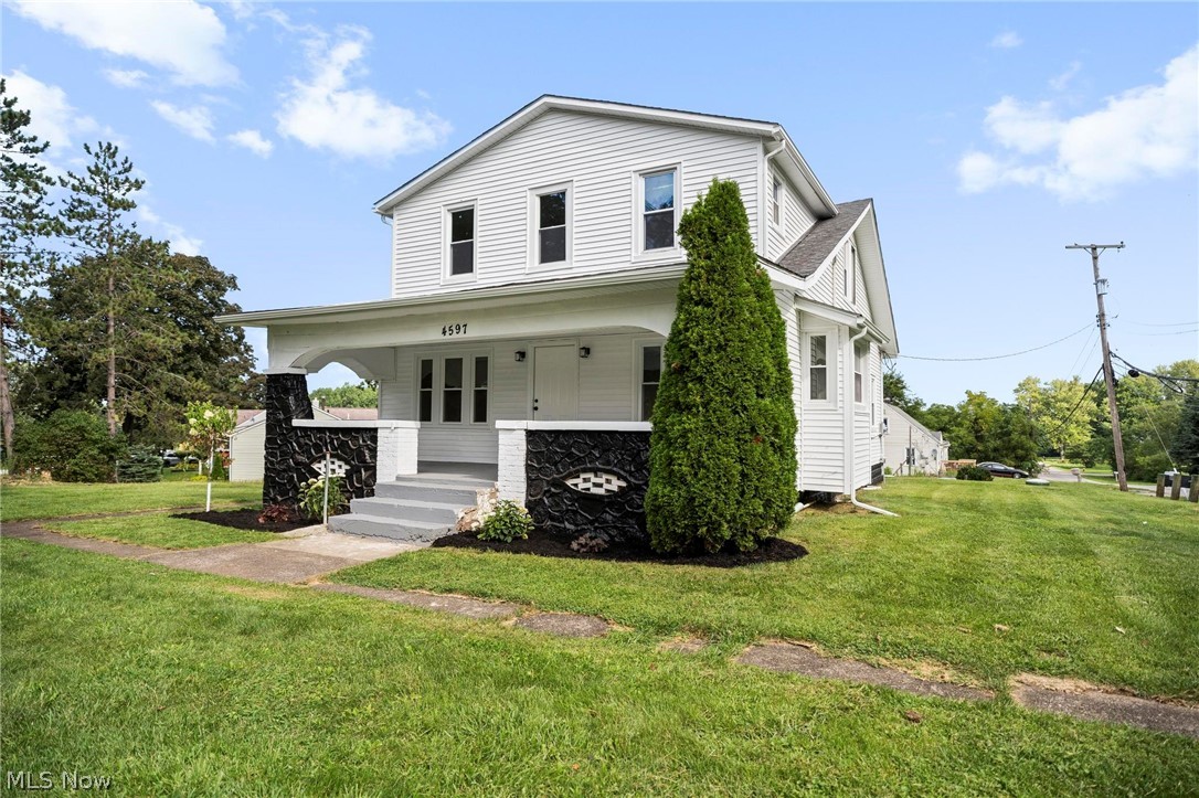 4597 Elyria Avenue Lorain OH 44055