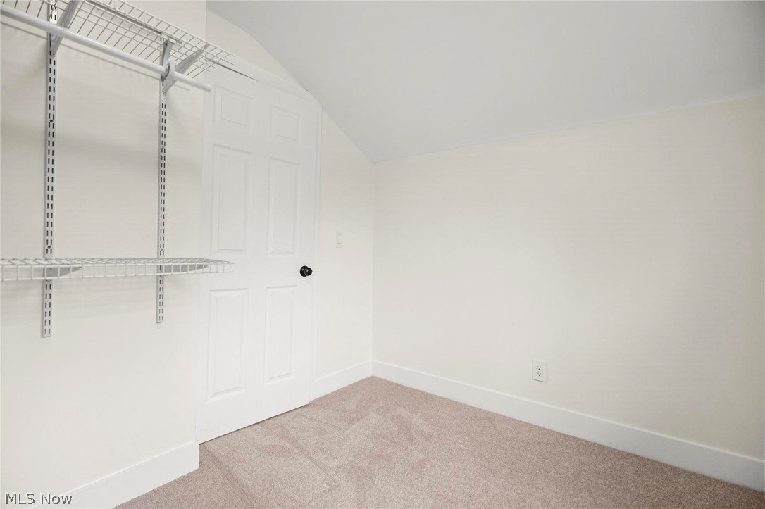 4597 Elyria Avenue Lorain OH 44055