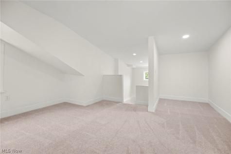 4597 Elyria Avenue Lorain OH 44055