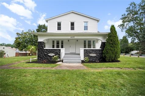 4597 Elyria Avenue Lorain OH 44055