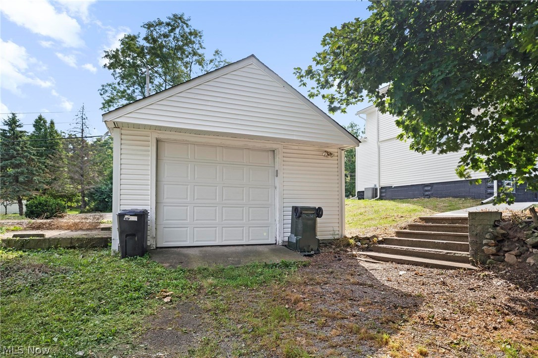4597 Elyria Avenue Lorain OH 44055