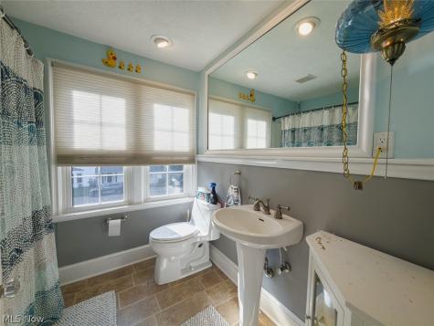421 21st Street NW Canton OH 44709