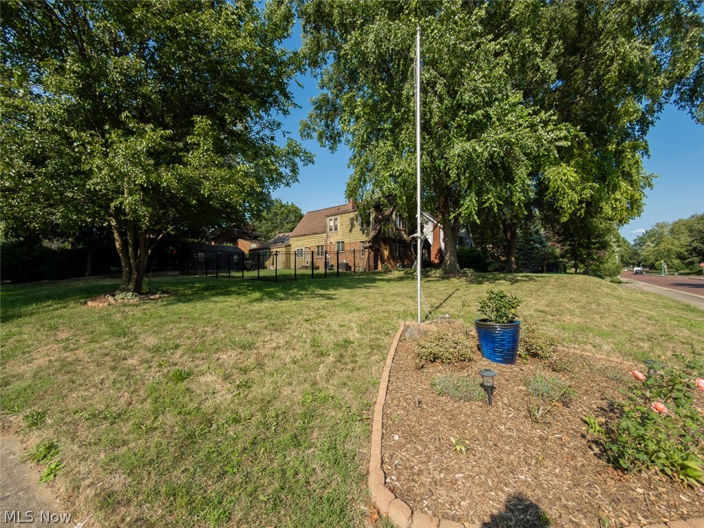 421 21st Street NW Canton OH 44709