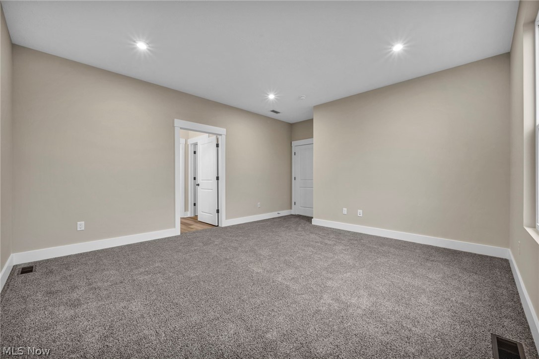 3630 Great Windsor Lane Green OH 44685