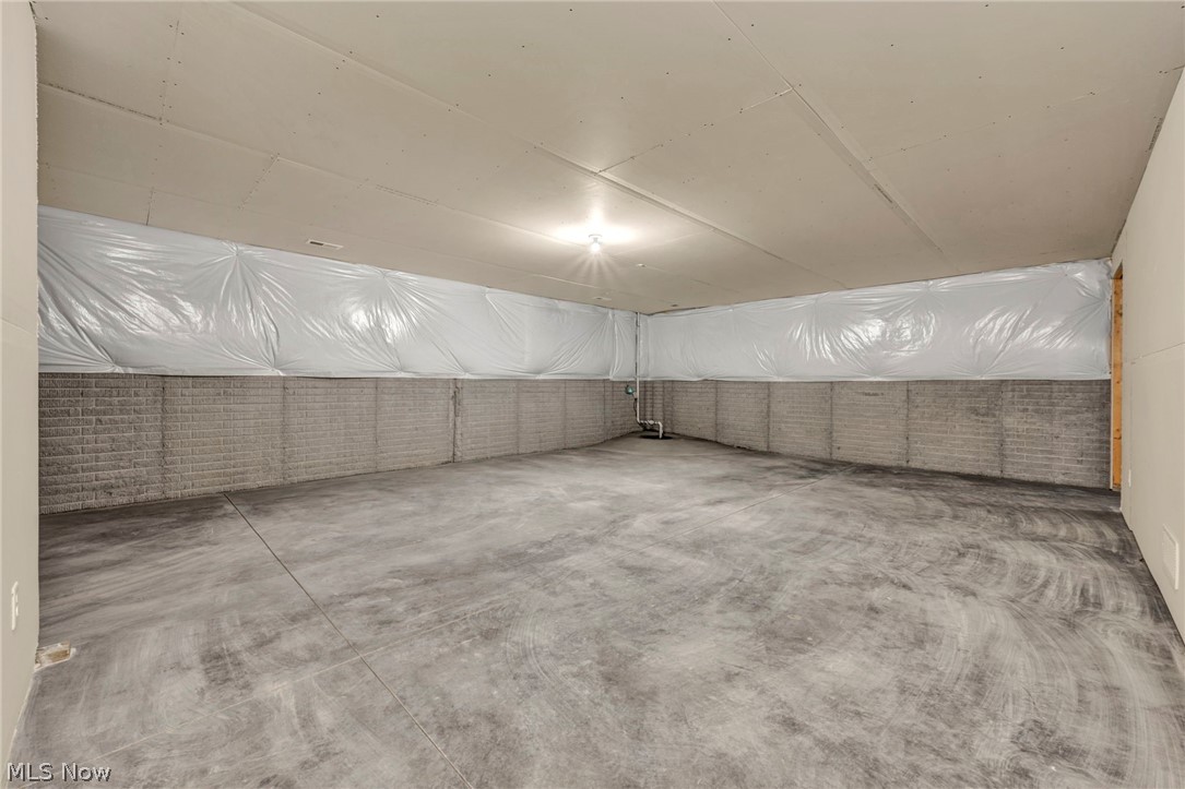 3630 Great Windsor Lane Green OH 44685