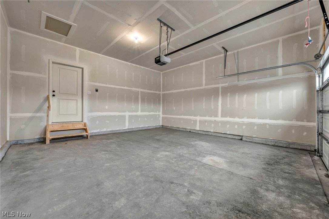 3630 Great Windsor Lane Green OH 44685