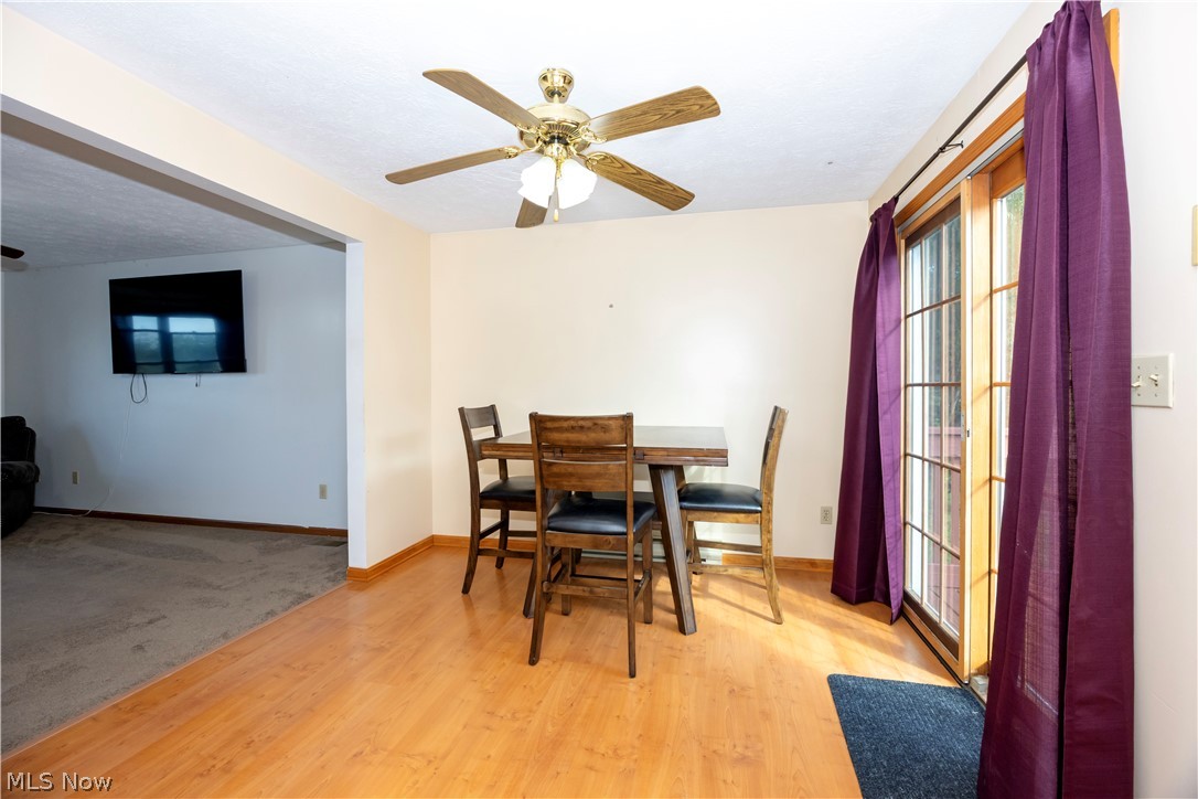 4272 S Elyria Road Shreve OH 44676