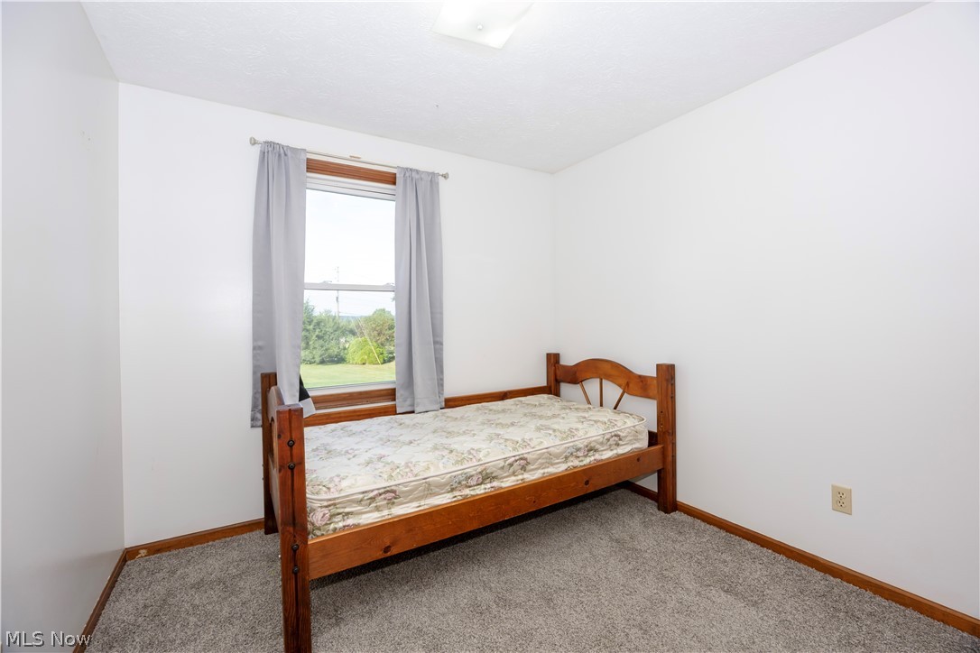 4272 S Elyria Road Shreve OH 44676