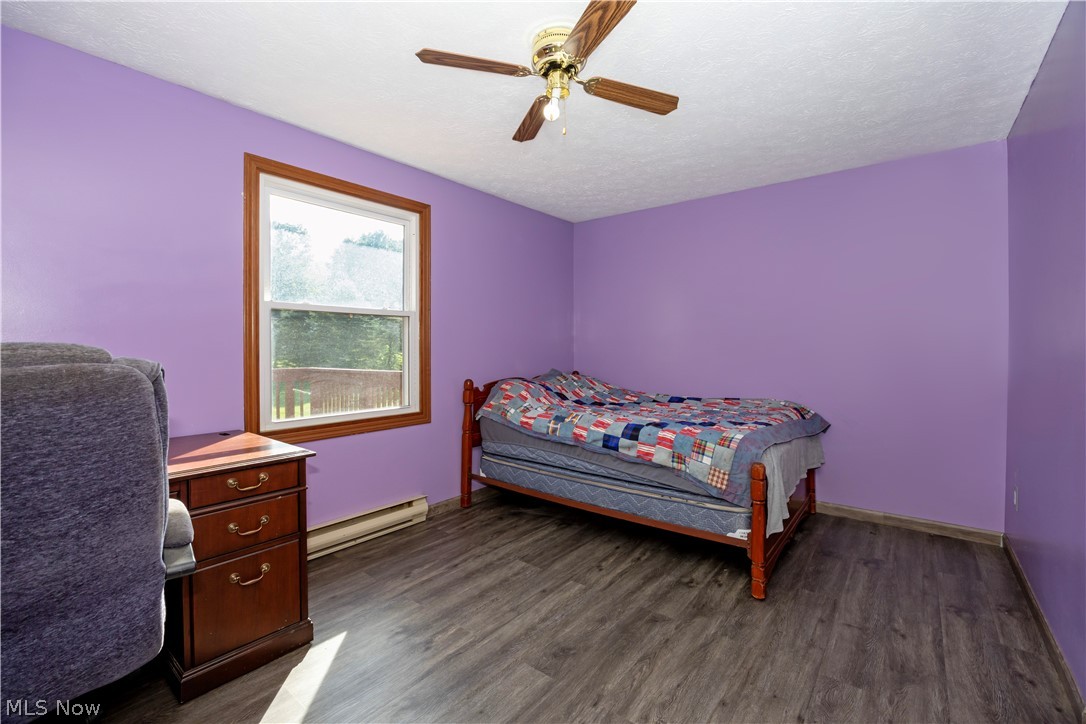 4272 S Elyria Road Shreve OH 44676