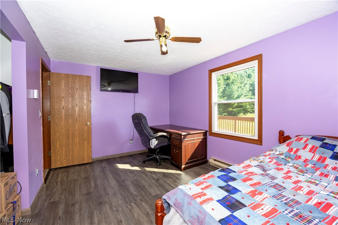 4272 S Elyria Road Shreve OH 44676