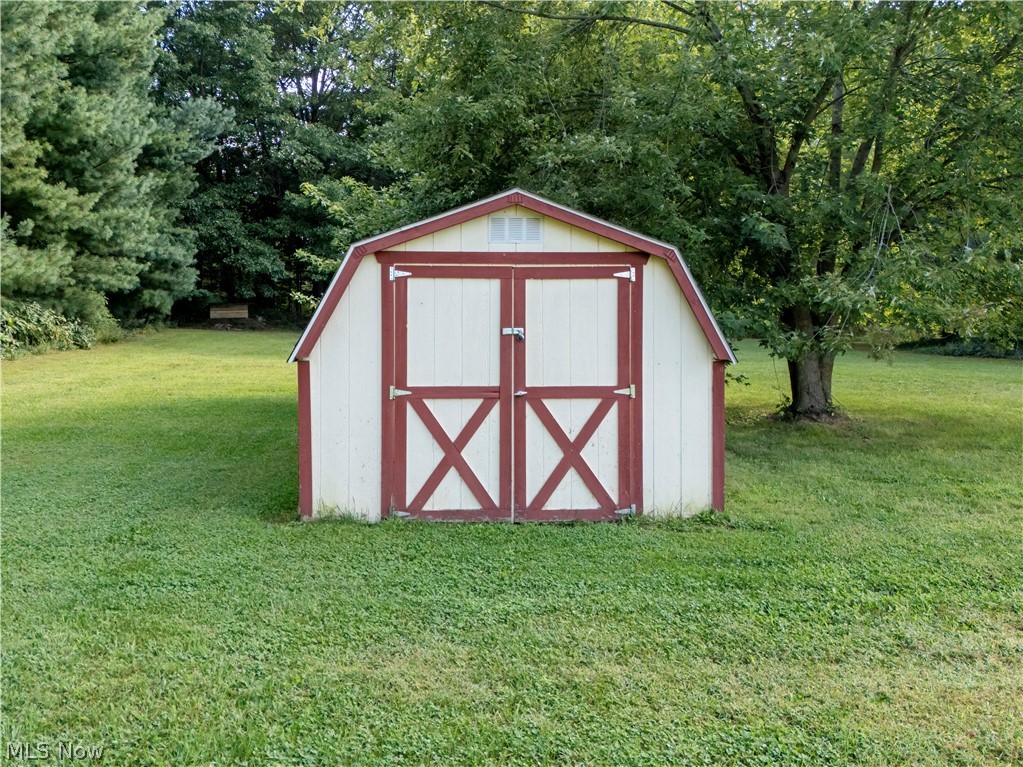 4272 S Elyria Road Shreve OH 44676
