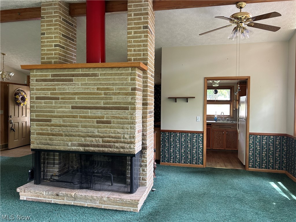 2305 Helena Avenue NW Massillon OH 44646
