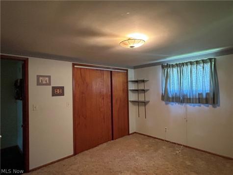 2305 Helena Avenue NW Massillon OH 44646
