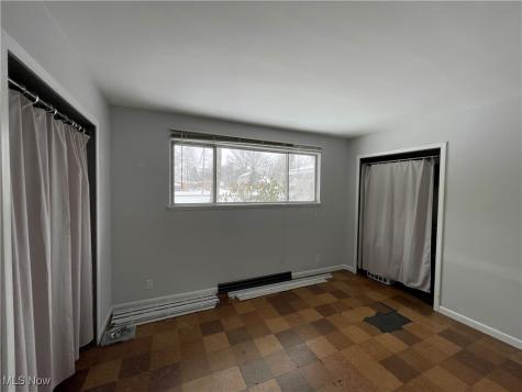 5890 Ruple Brook Park OH 44142