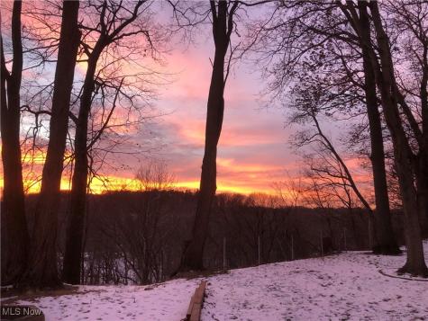 5890 Ruple Brook Park OH 44142