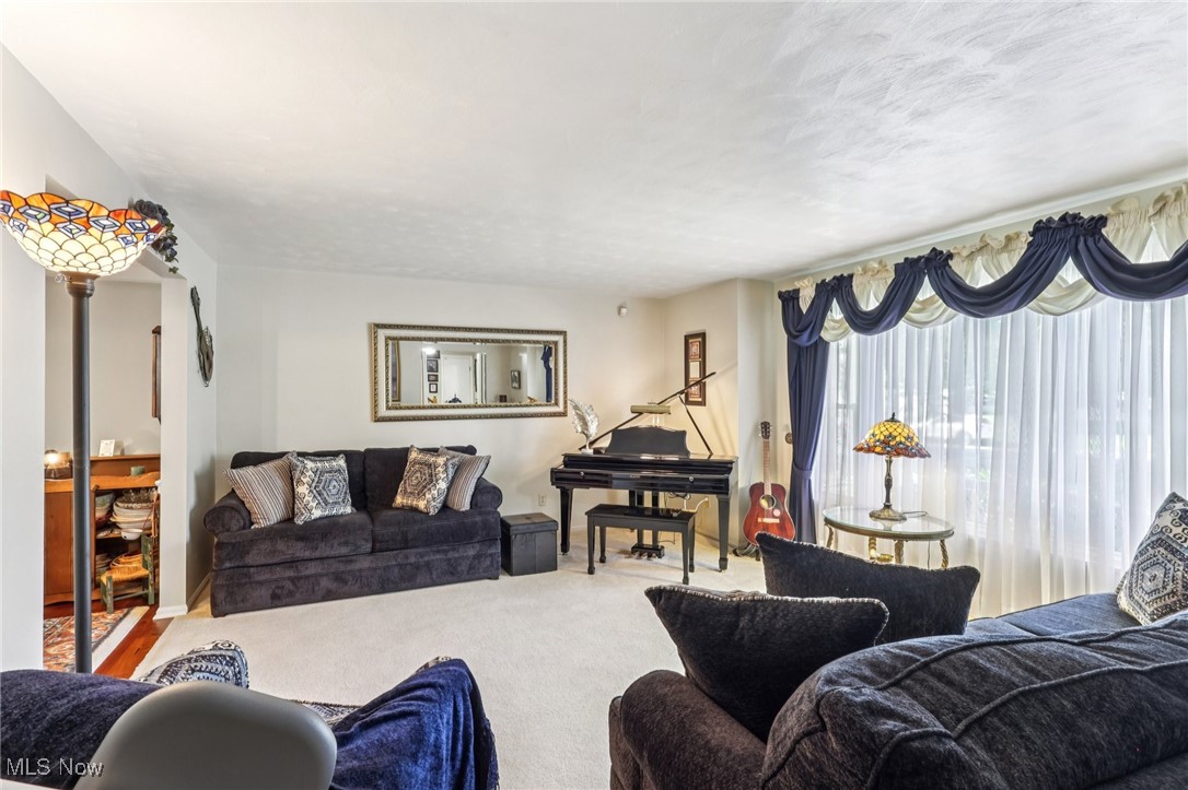 6001 Applecrest Drive Boardman OH 44512