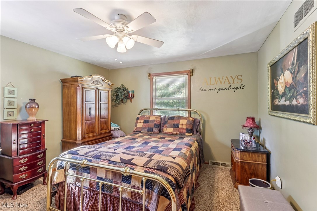 6001 Applecrest Drive Boardman OH 44512