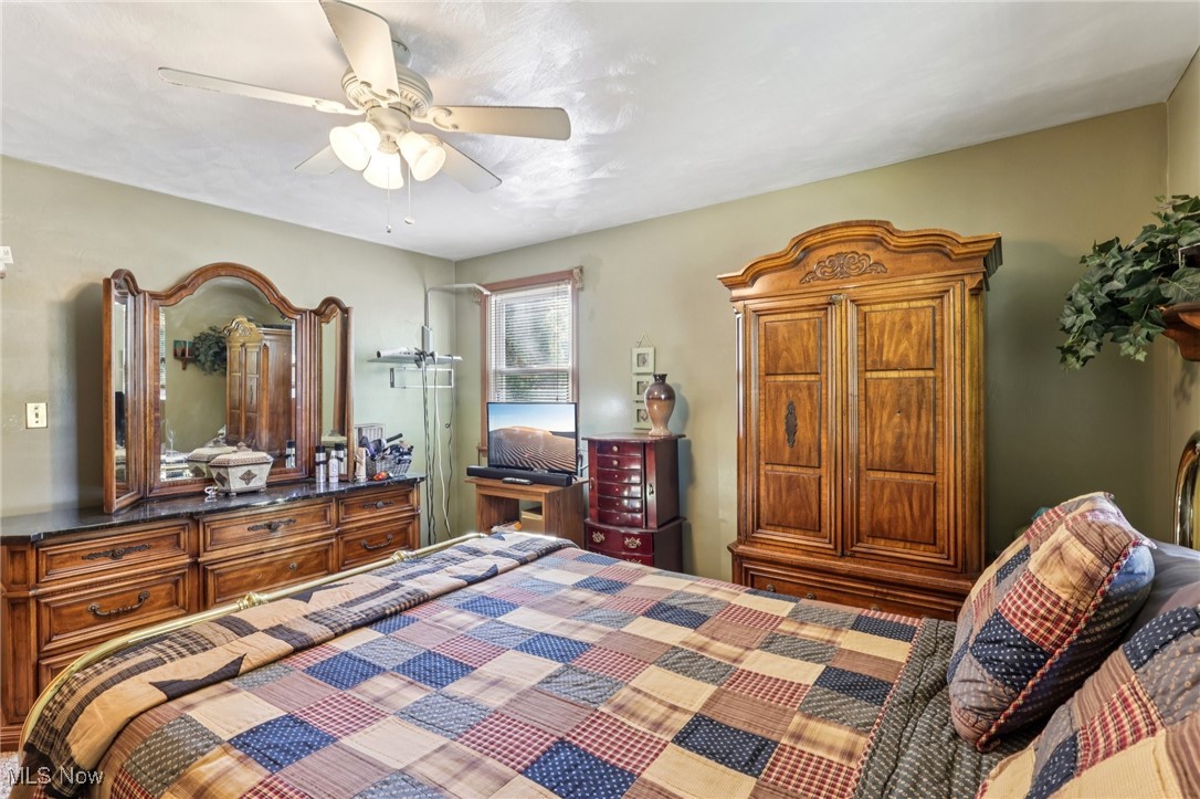 6001 Applecrest Drive Boardman OH 44512