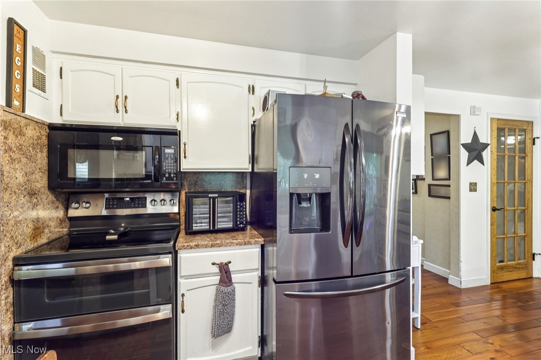 6001 Applecrest Drive Boardman OH 44512
