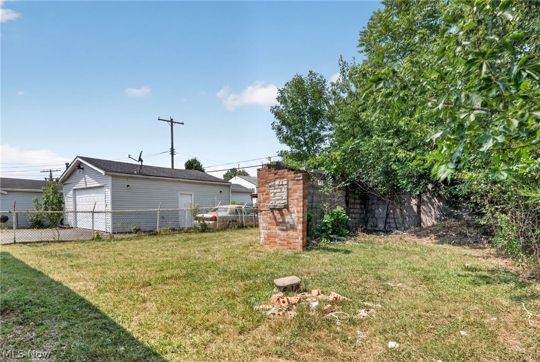 16313 Elberta Avenue Cleveland OH 44128