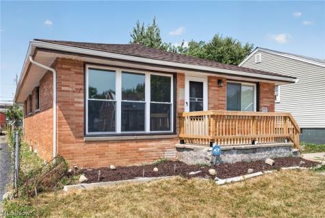 16313 Elberta Avenue Cleveland OH 44128